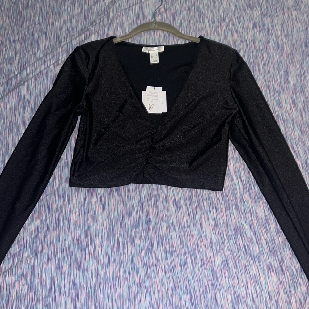 Black crop top